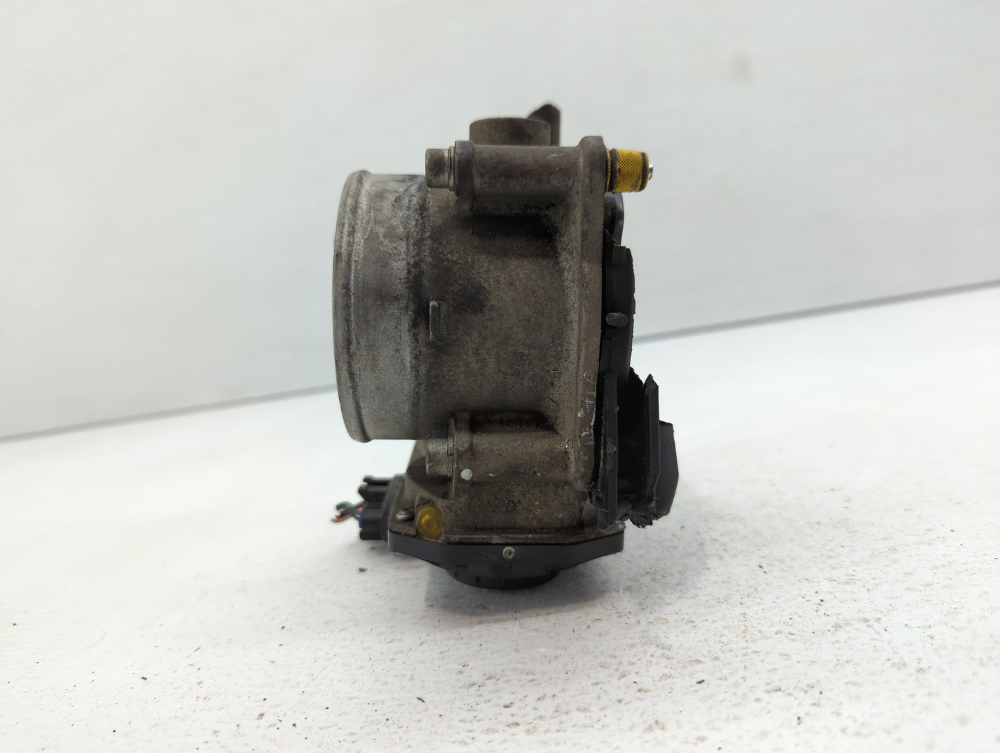 2005-2012 Nissan Armada Throttle Body P/N:16119 7S000 Fits Fits 2004 2005 2006 2007 2008 2009 2010 2011 2012 2013 2014 OEM U