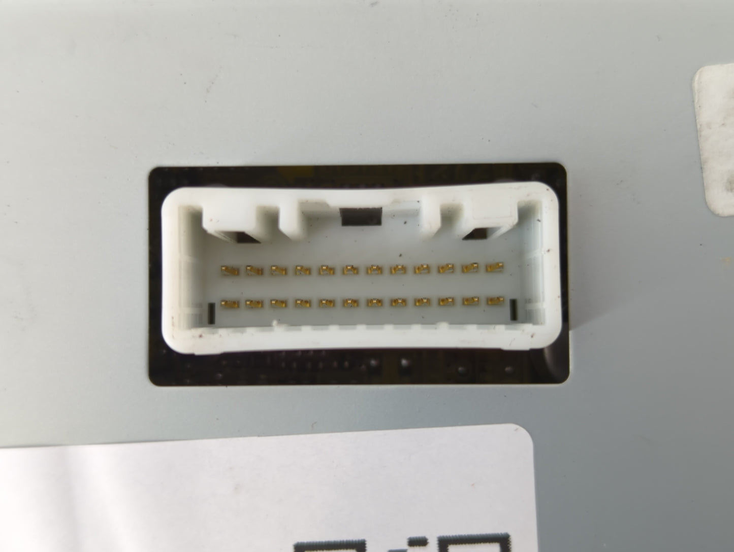 2008-2015 Nissan Armada Information Display Screen - Oemusedautoparts1.com