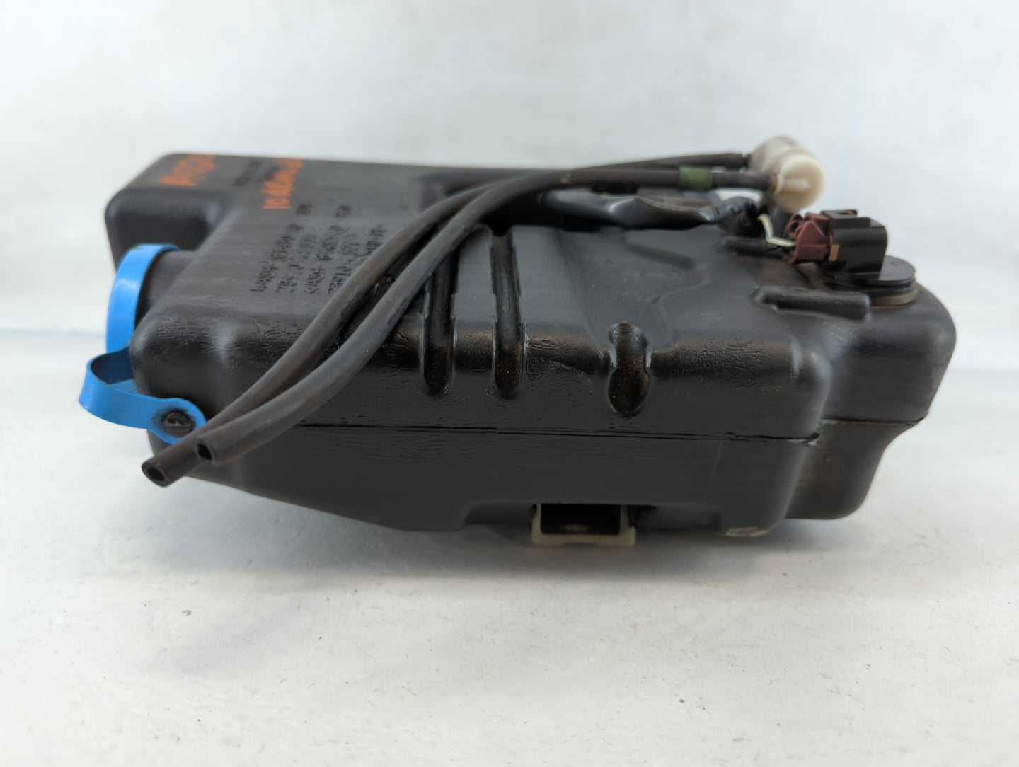 2005-2015 Nissan Armada Windshield Washer Fluid Reservoir Bottle Oem - Oemusedautoparts1.com