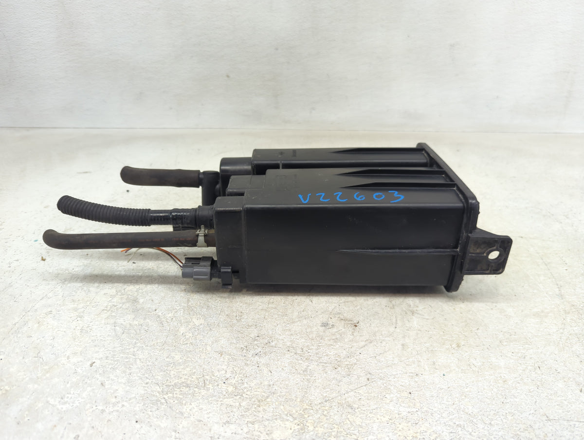 2010 Nissan Cube Fuel Vapor Charcoal Canister - Oemusedautoparts1.com