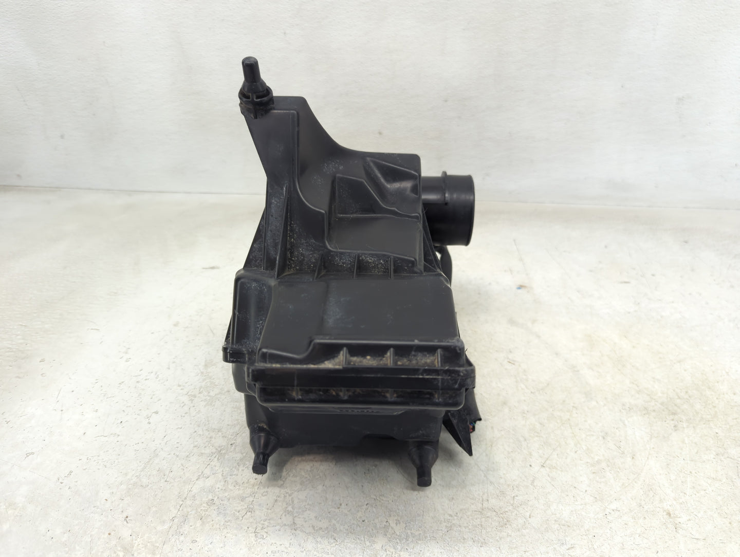2009-2010 Nissan Cube Air Cleaner Intake-duct Hose Tube - Oemusedautoparts1.com