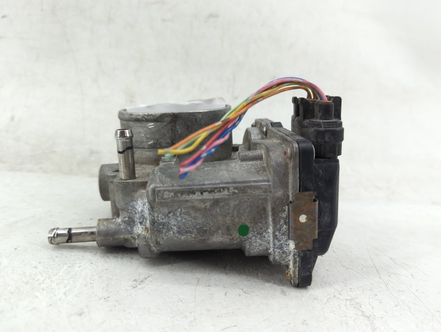 2009-2014 Nissan Cube Throttle Body P/N:ET-A60-02 Fits Fits 2007 2008 2009 2010 2011 2012 2013 2014 2015 2016 2017 2018 2019
