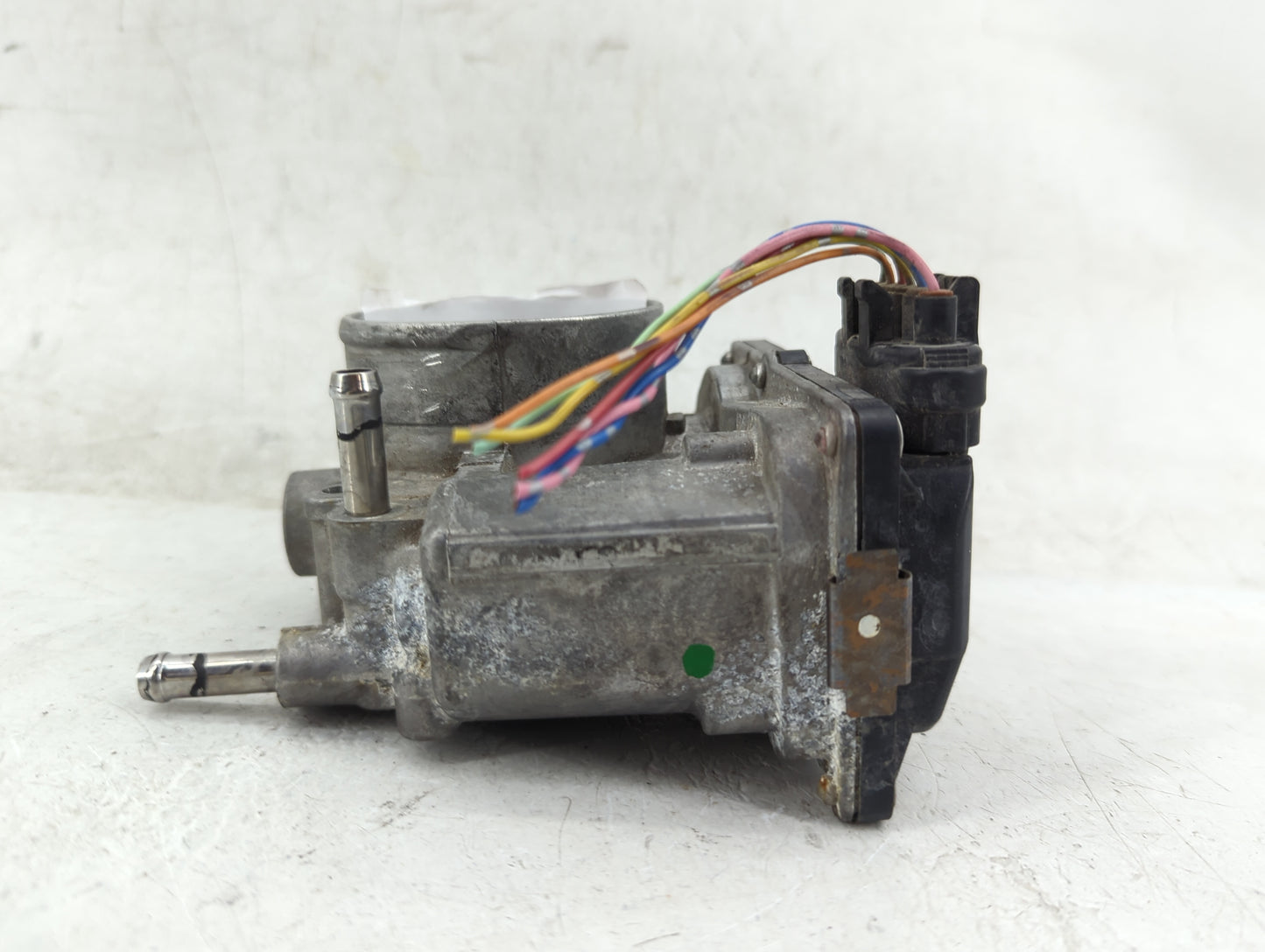 2009-2014 Nissan Cube Throttle Body P/N:ET-A60-02 Fits Fits 2007 2008 2009 2010 2011 2012 2013 2014 2015 2016 2017 2018 2019