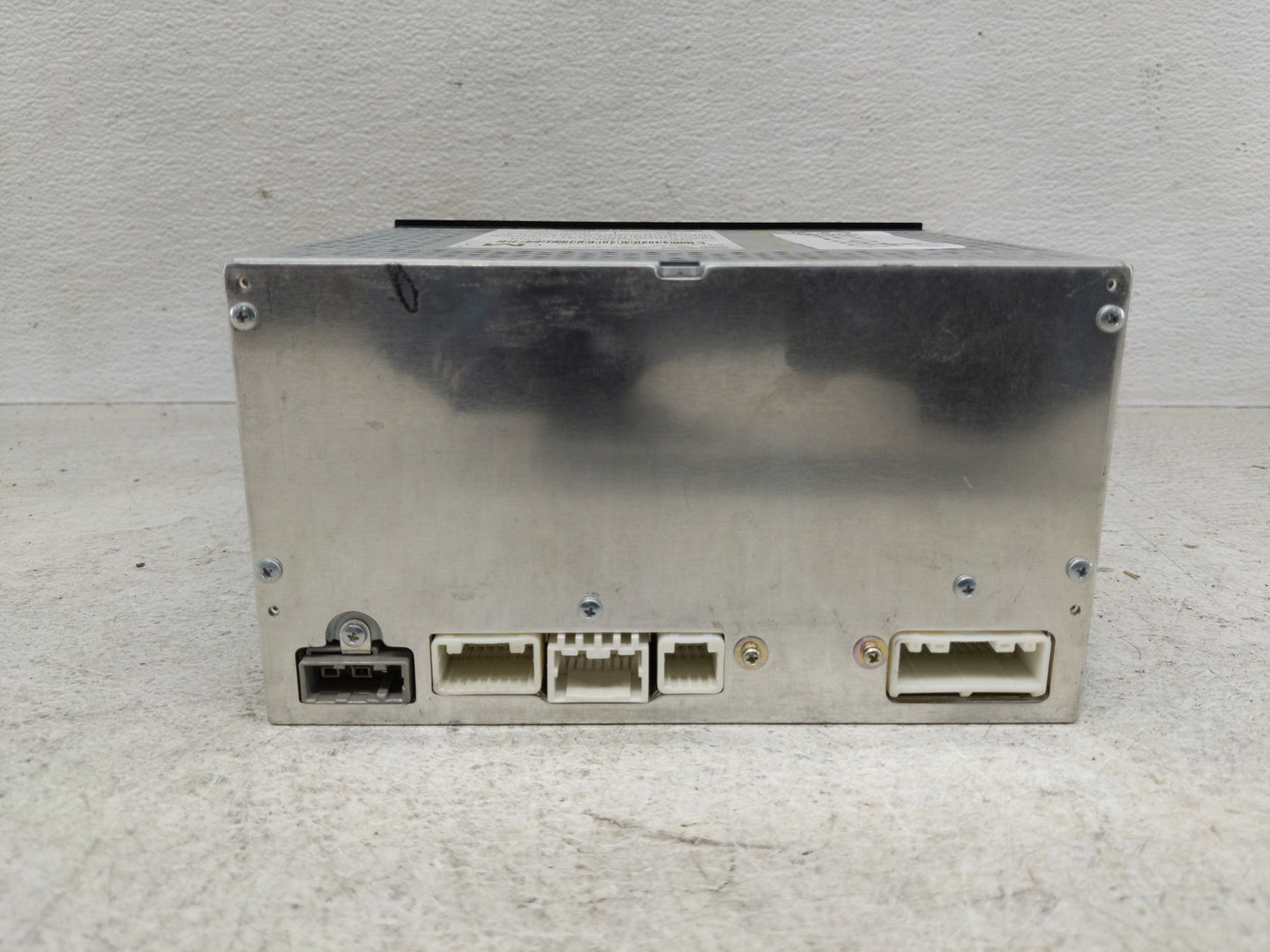 2009-2012 Nissan Cube Radio AM FM Cd Player Receiver Replacement P/N:28185 1FC0D Fits Fits 2009 2010 2011 2012 OEM Used Auto