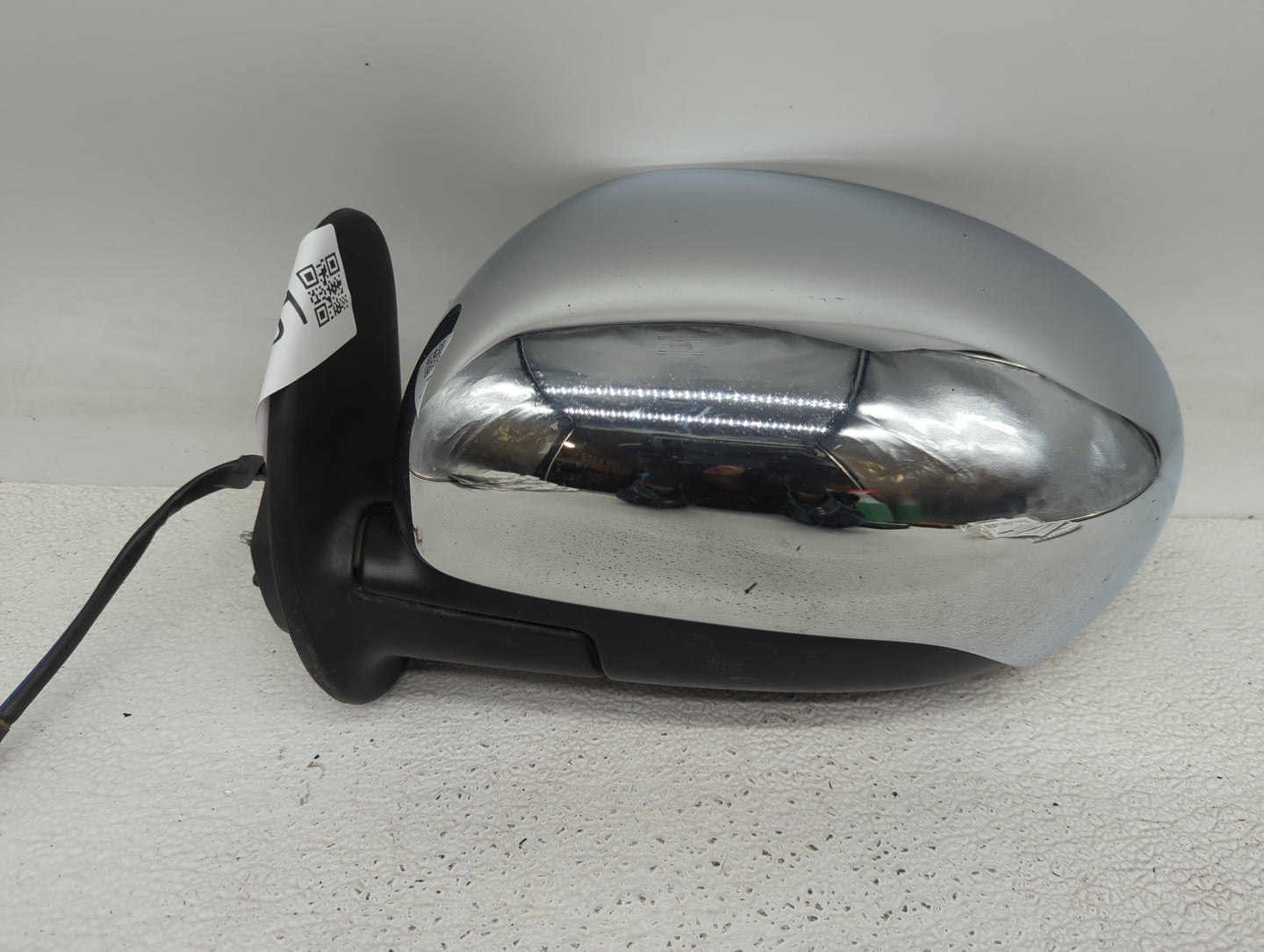 2009-2014 Nissan Cube Driver Side View Mirror - Left Door Mirror OEM Used - Oemusedautoparts1.com