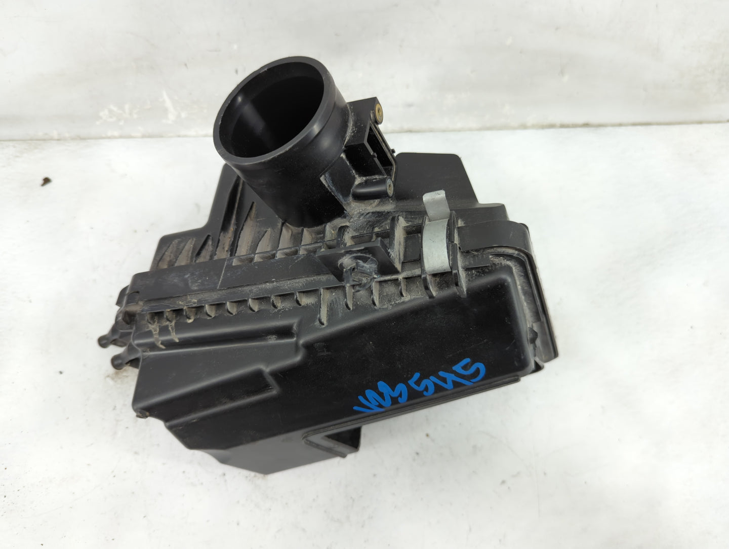 2009-2010 Nissan Cube Air Cleaner Intake-duct Hose Tube 1459338 - Oemusedautoparts1.com