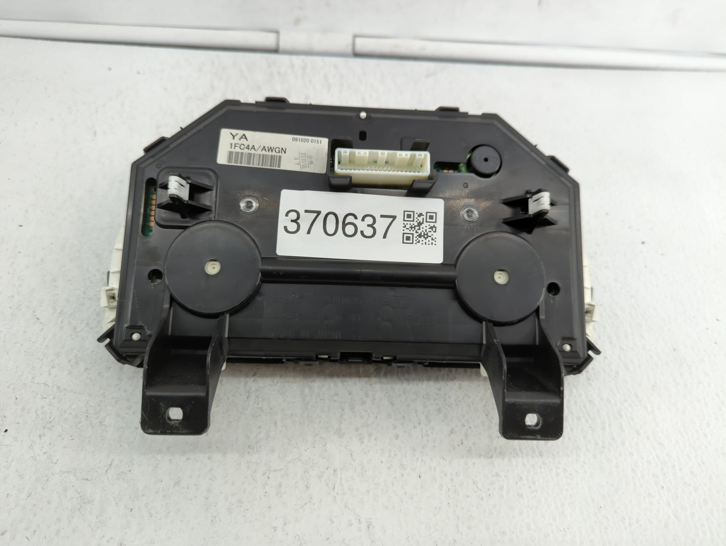 2010 Nissan Cube Instrument Cluster Speedometer Gauges Fits OEM Used Auto Parts - Oemusedautoparts1.com