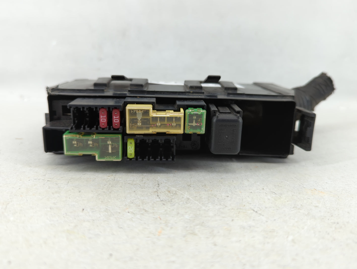 2009-2014 Nissan Cube Fusebox Fuse Box Panel Relay Module P/N:7154-7223-30 Fits Fits 2009 2010 2011 2012 2013 2014 OEM Used 