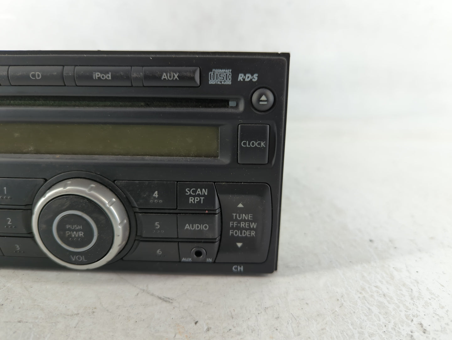 2010-2010 Nissan Cube Am Fm Cd Player Radio Receiver - Oemusedautoparts1.com