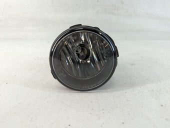 compare product 2009-2010 Nissan Cube Passenger Right Oem Front Light Lamp