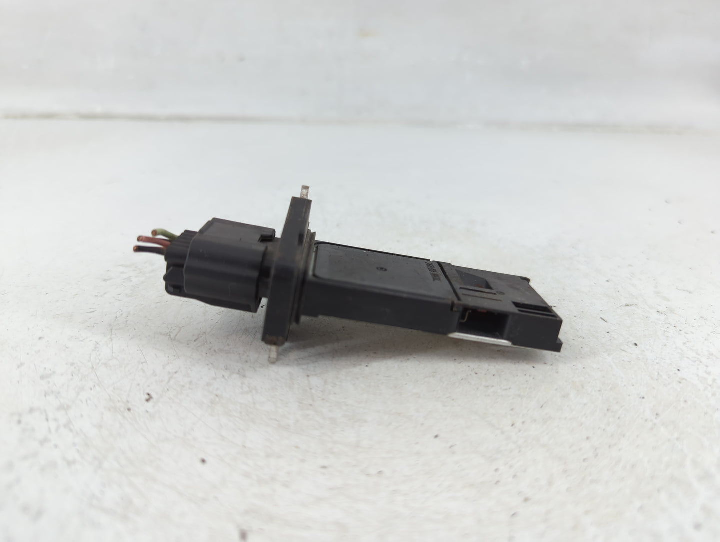 2005-2019 Nissan Frontier Mass Air Flow Meter Maf - Oemusedautoparts1.com