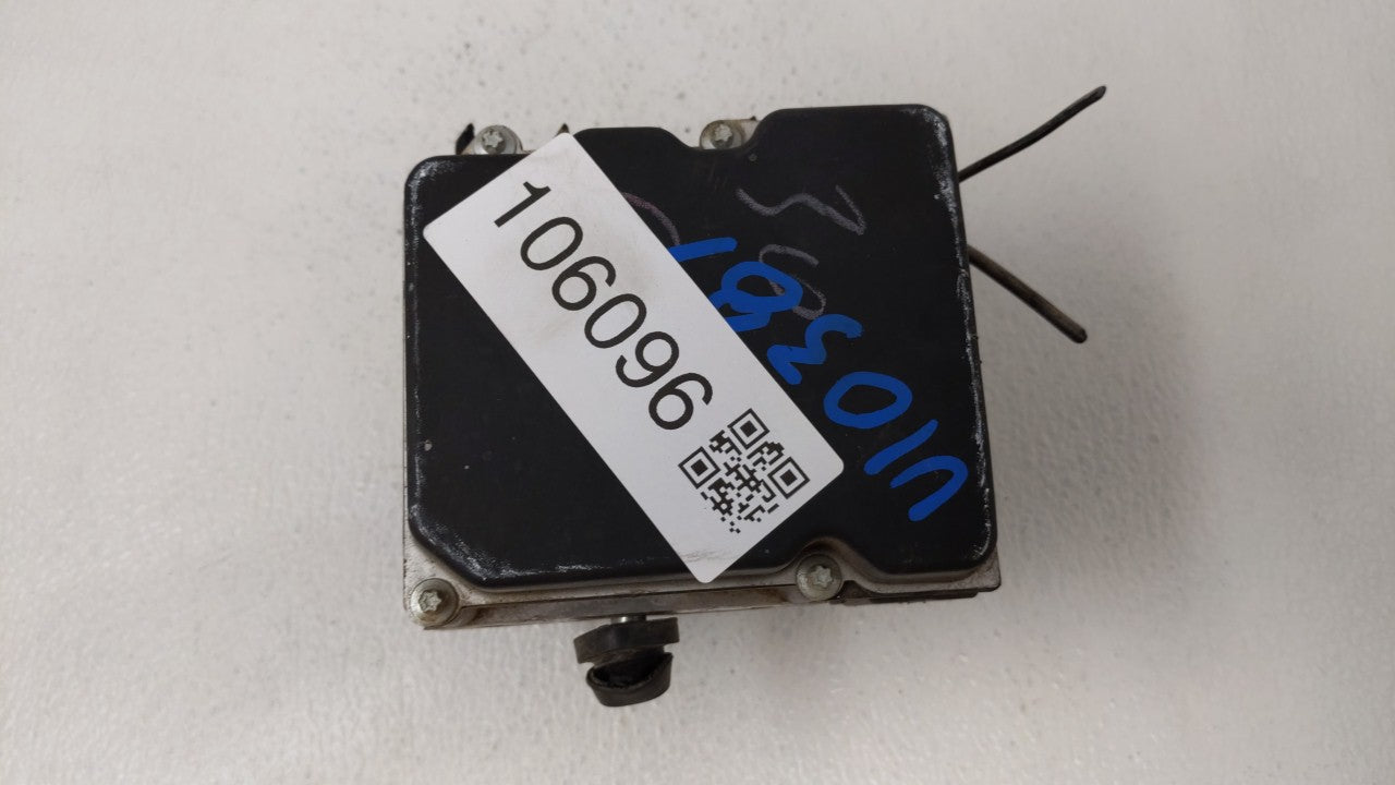 2009-2010 Nissan Maxima ABS Pump Control Module Replacement P/N:476609N00C Fits Fits 2009 2010 OEM Used Auto Parts - Oemused