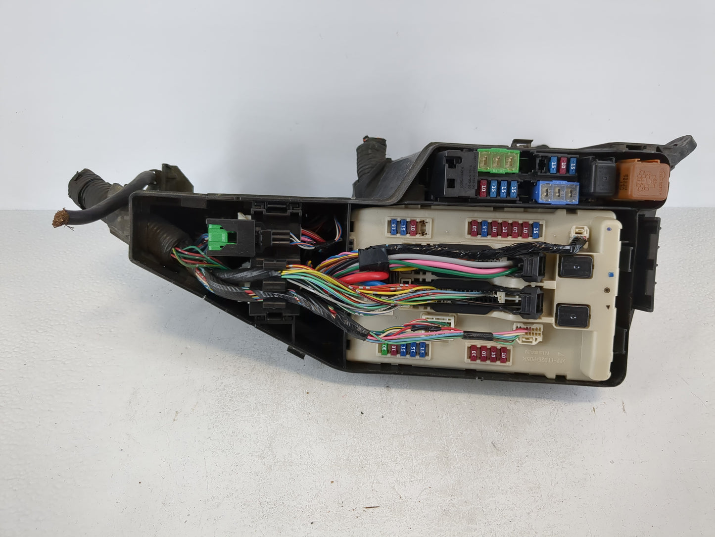 2009-2014 Nissan Maxima Fusebox Fuse Box Panel Relay Module P/N:284B71AA1A 16457799O Fits Fits 2009 2010 2011 2012 2013 2014