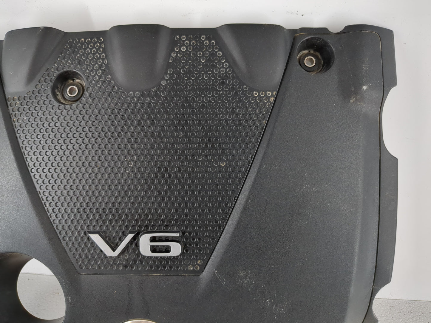 2010 Nissan Maxima Engine Cover - Oemusedautoparts1.com