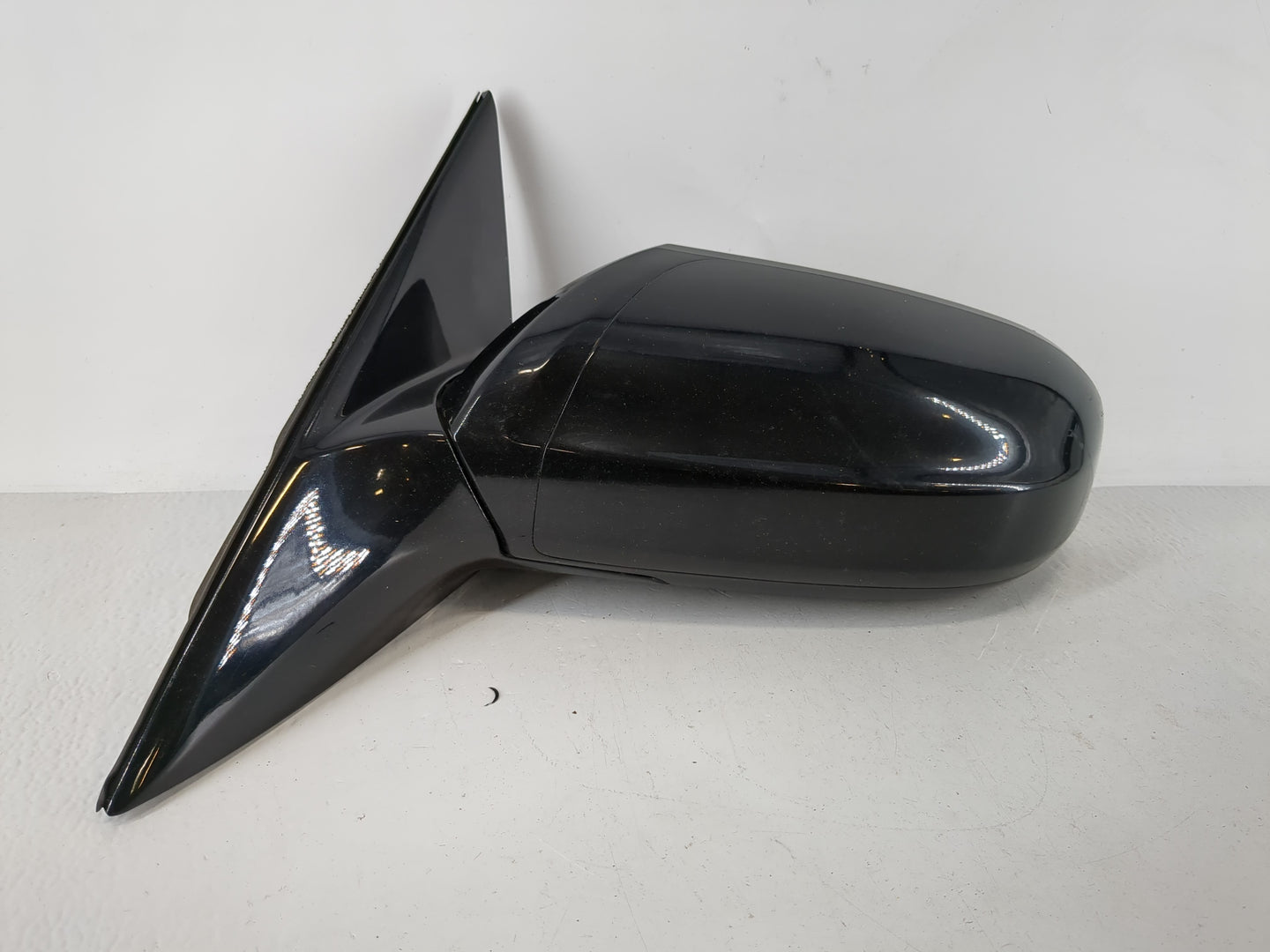 2009-2014 Nissan Maxima Driver Side View Mirror - Left Door Mirror OEM Used - Oemusedautoparts1.com