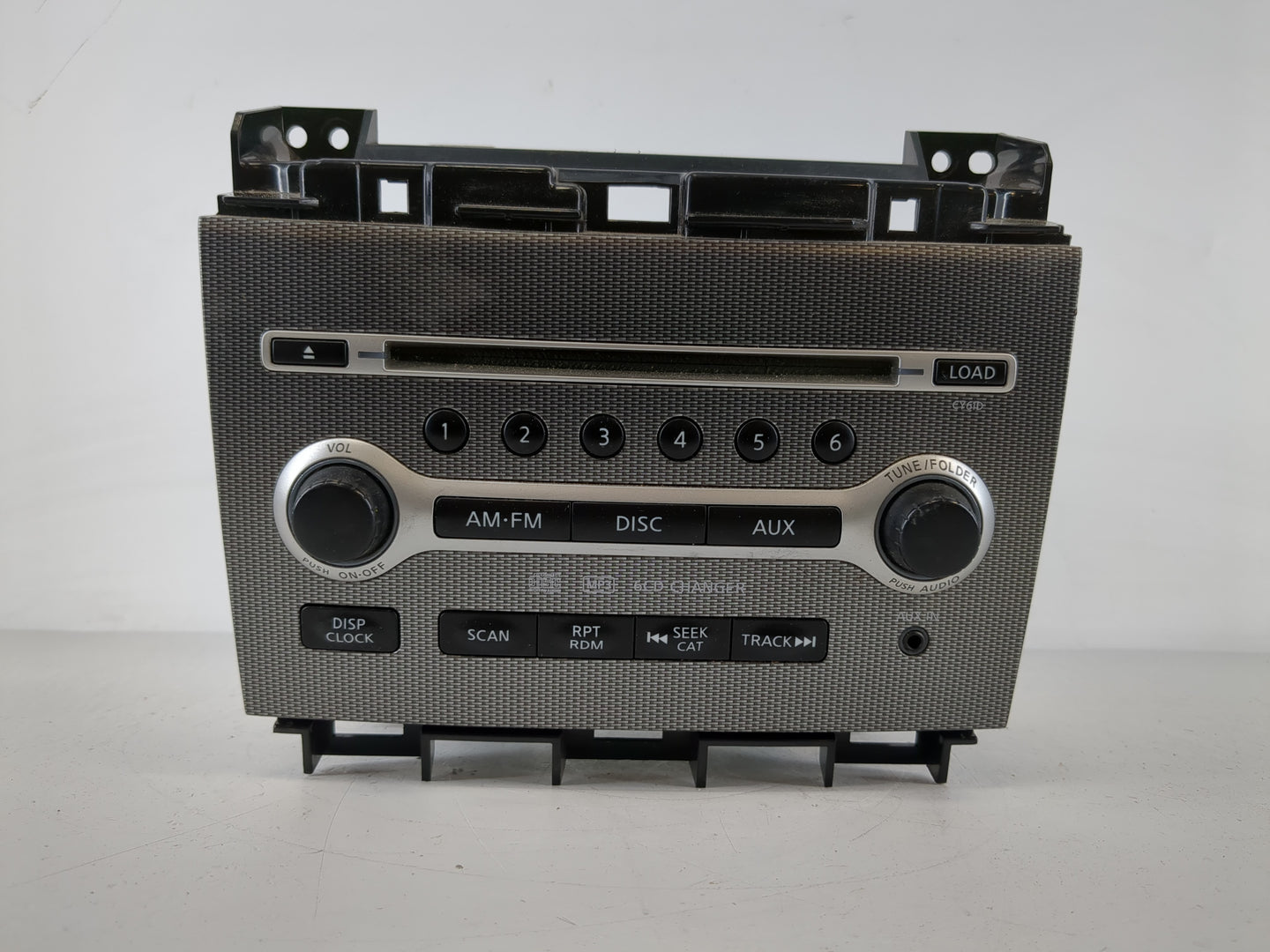 2010 Nissan Maxima Radio AM FM Cd Player Receiver Replacement P/N:28185 9N72B Fits OEM Used Auto Parts - Oemusedautoparts1.c