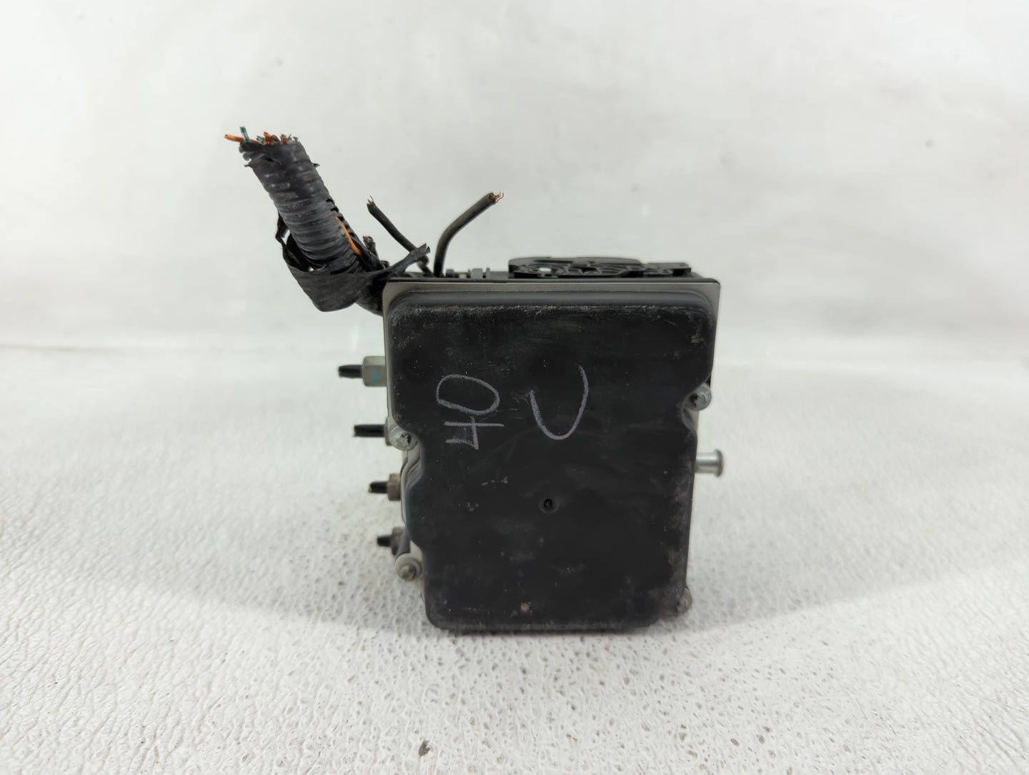 2009-2010 Nissan Maxima ABS Pump Control Module Replacement P/N:47660 9N00C Fits Fits 2009 2010 OEM Used Auto Parts - Oemuse