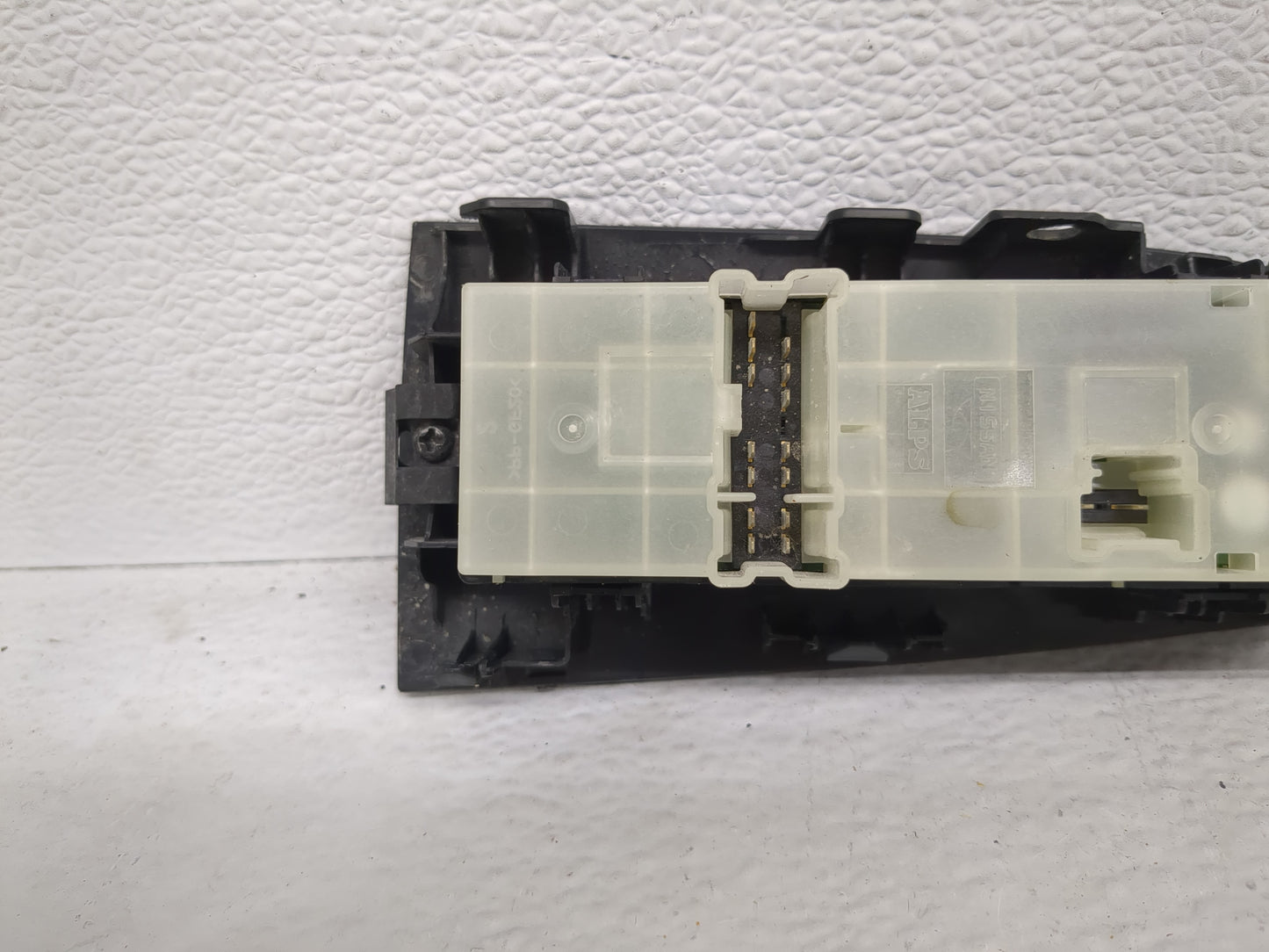 2009-2014 Nissan Maxima Master Power Window Switch Replacement Driver Side Left Fits OEM Used Auto Parts - Oemusedautoparts1