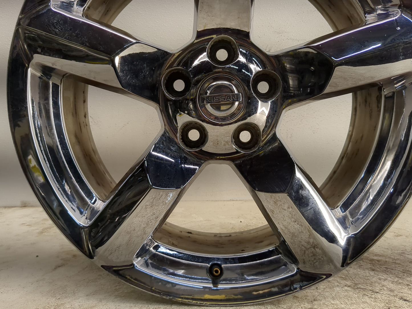 2009-2011 Nissan Maxima Oem Wheel Rim - Oemusedautoparts1.com