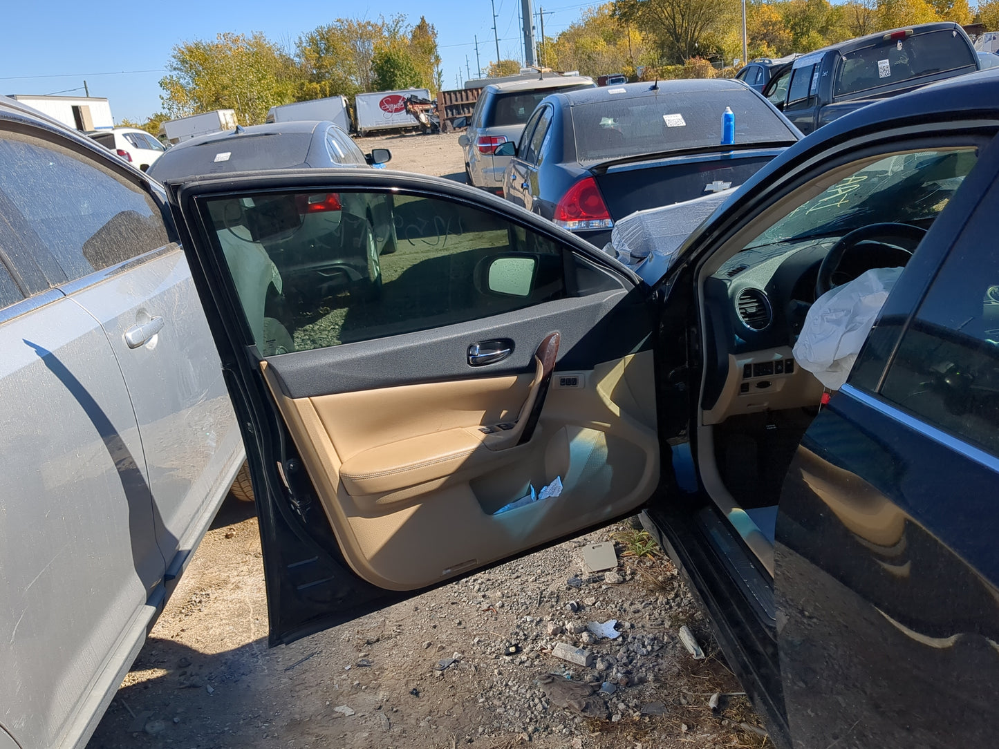 2009-2014 Nissan Maxima Driver Front Door Oem 1202745 - Oemusedautoparts1.com