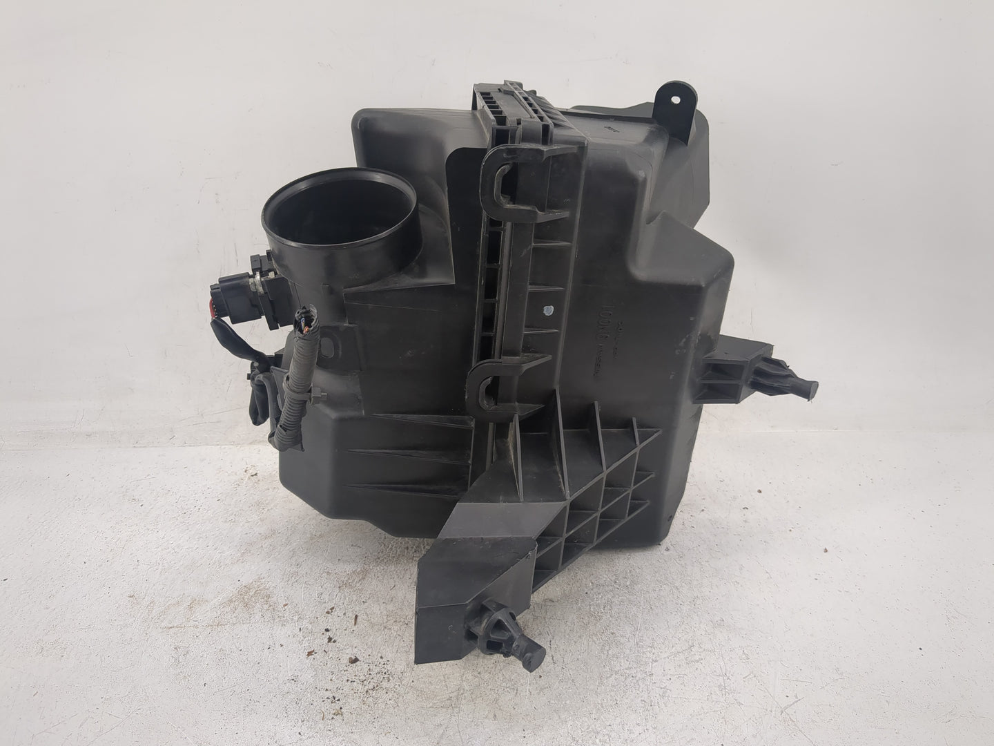 2009-2014 Nissan Maxima Air Cleaner Intake-duct Hose Tube - Oemusedautoparts1.com