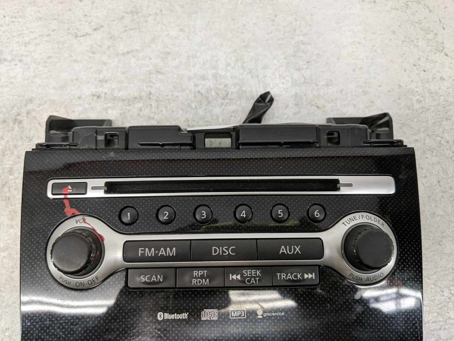 2010-2010 Nissan Maxima Radio Control Panel - Oemusedautoparts1.com