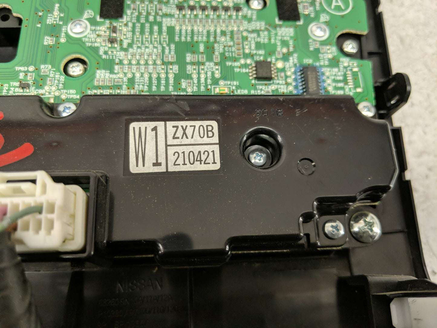 2010-2010 Nissan Maxima Radio Control Panel - Oemusedautoparts1.com