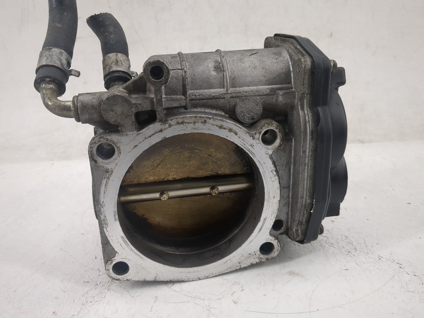 2009-2014 Nissan Maxima Throttle Body Fits Fits 2009 2010 2011 2012 2013 2014 OEM Used Auto Parts - Oemusedautoparts1.com