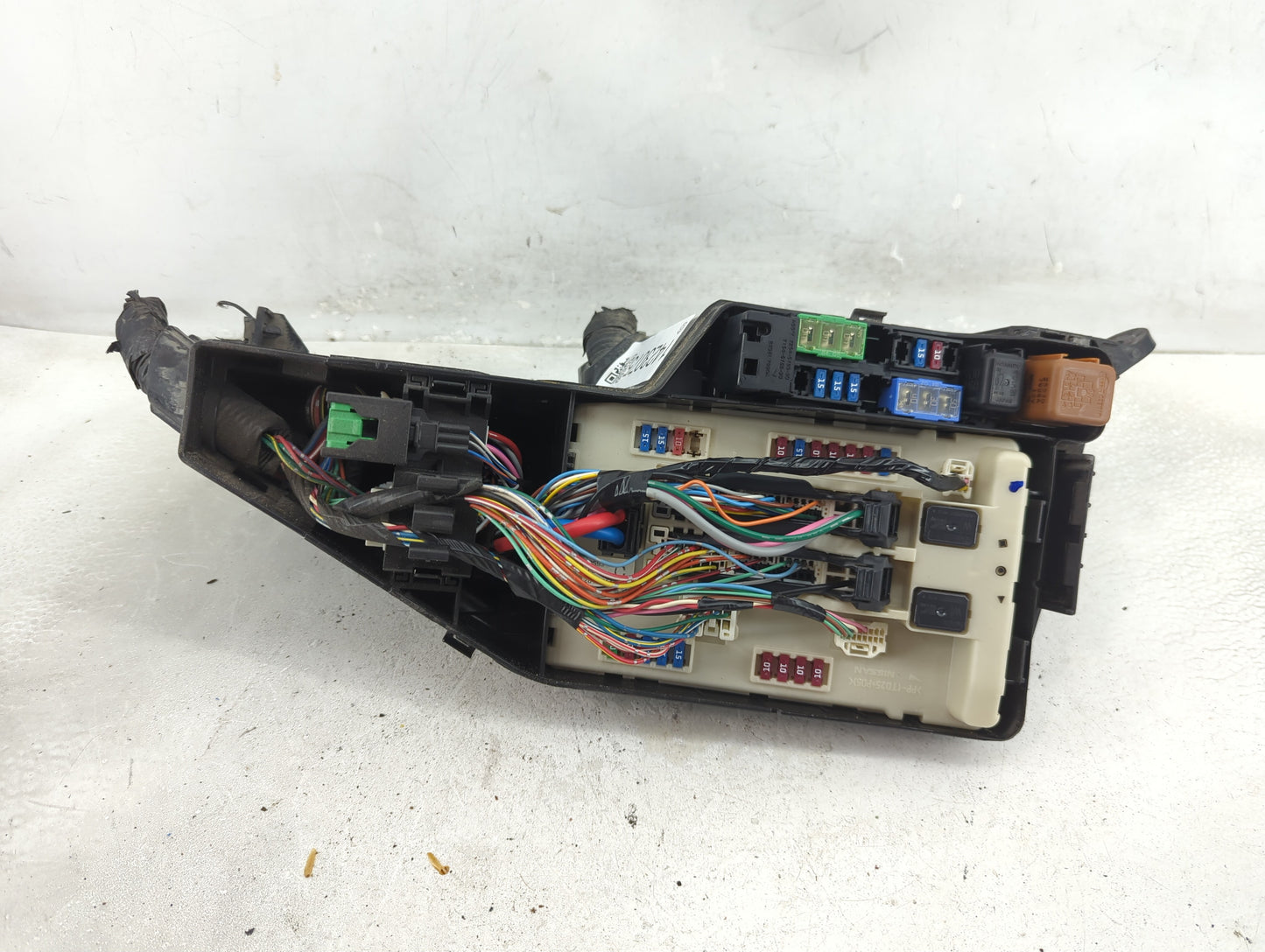 2009-2014 Nissan Maxima Fusebox Fuse Box Panel Relay Module Fits Fits 2009 2010 2011 2012 2013 2014 OEM Used Auto Parts - Oe
