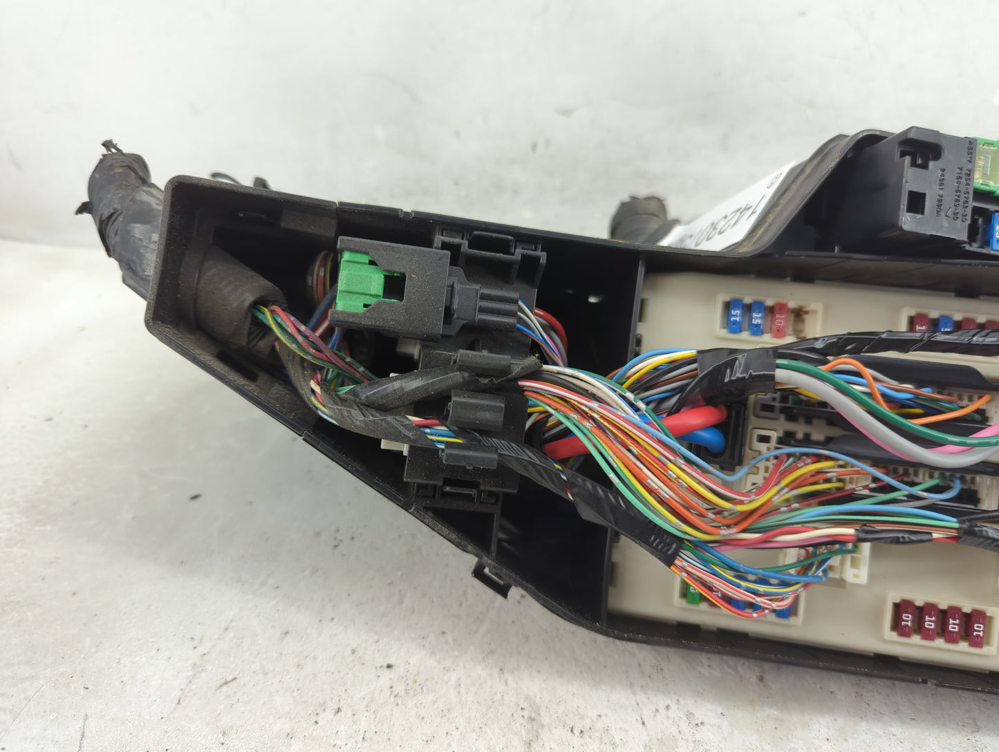 2009-2014 Nissan Maxima Fusebox Fuse Box Panel Relay Module Fits Fits 2009 2010 2011 2012 2013 2014 OEM Used Auto Parts - Oe