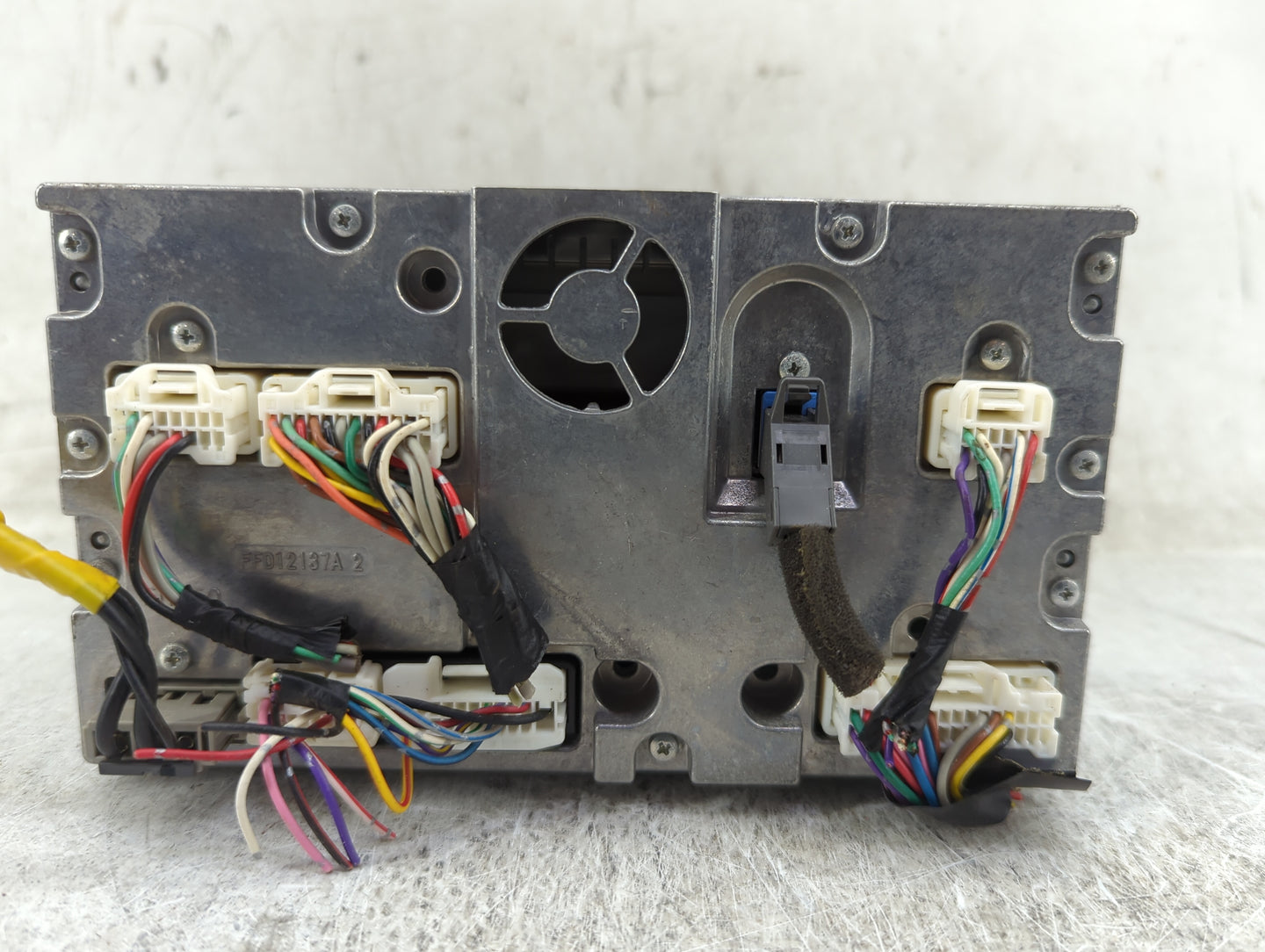 2010 Nissan Maxima Radio AM FM Cd Player Receiver Replacement P/N:259A1EX77B CY-VN2960UD Fits OEM Used Auto Parts - Oemuseda