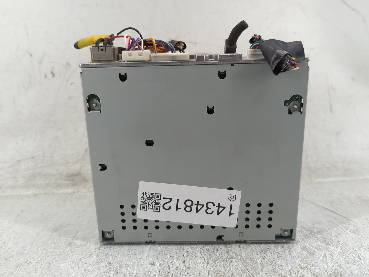 2010 Nissan Maxima Radio AM FM Cd Player Receiver Replacement P/N:259A1EX77B CY-VN2960UD Fits OEM Used Auto Parts - Oemuseda