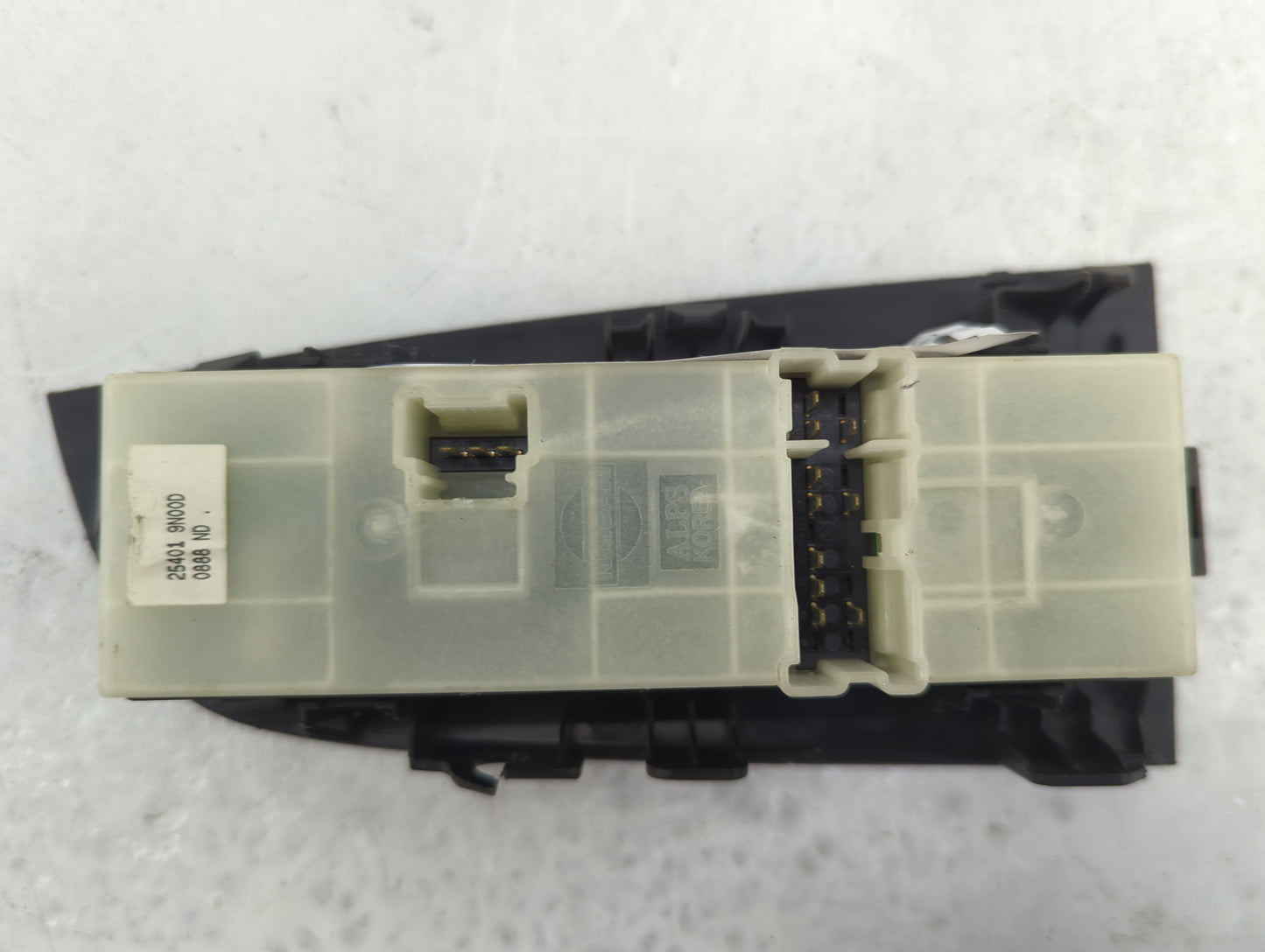 2009-2011 Nissan Maxima Master Power Window Switch Replacement Driver Side Left P/N:25401 9N00D Fits Fits 2009 2010 2011 OEM