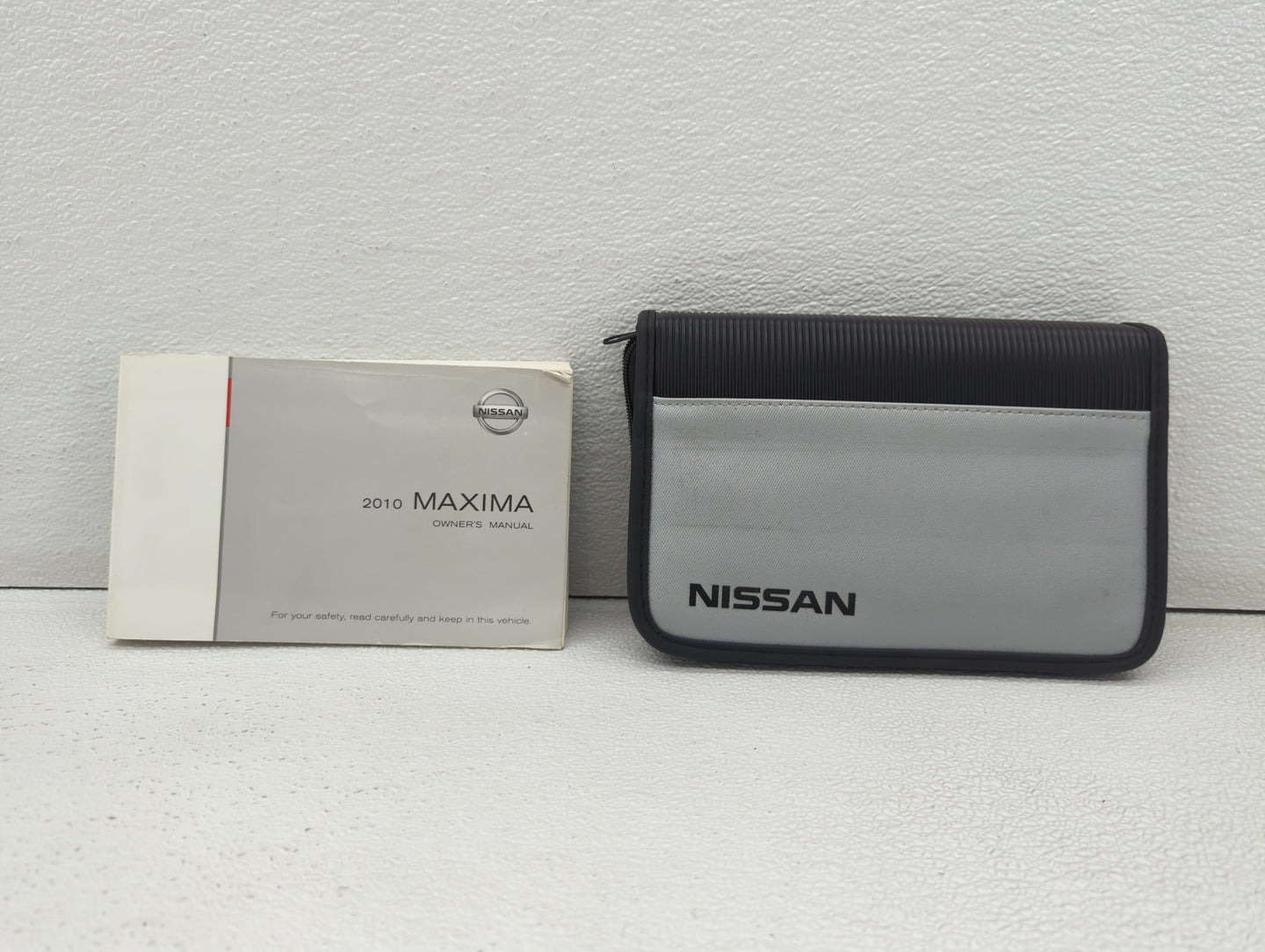 2010 Nissan Maxima Owners Manual Book Guide OEM Used Auto Parts - Oemusedautoparts1.com