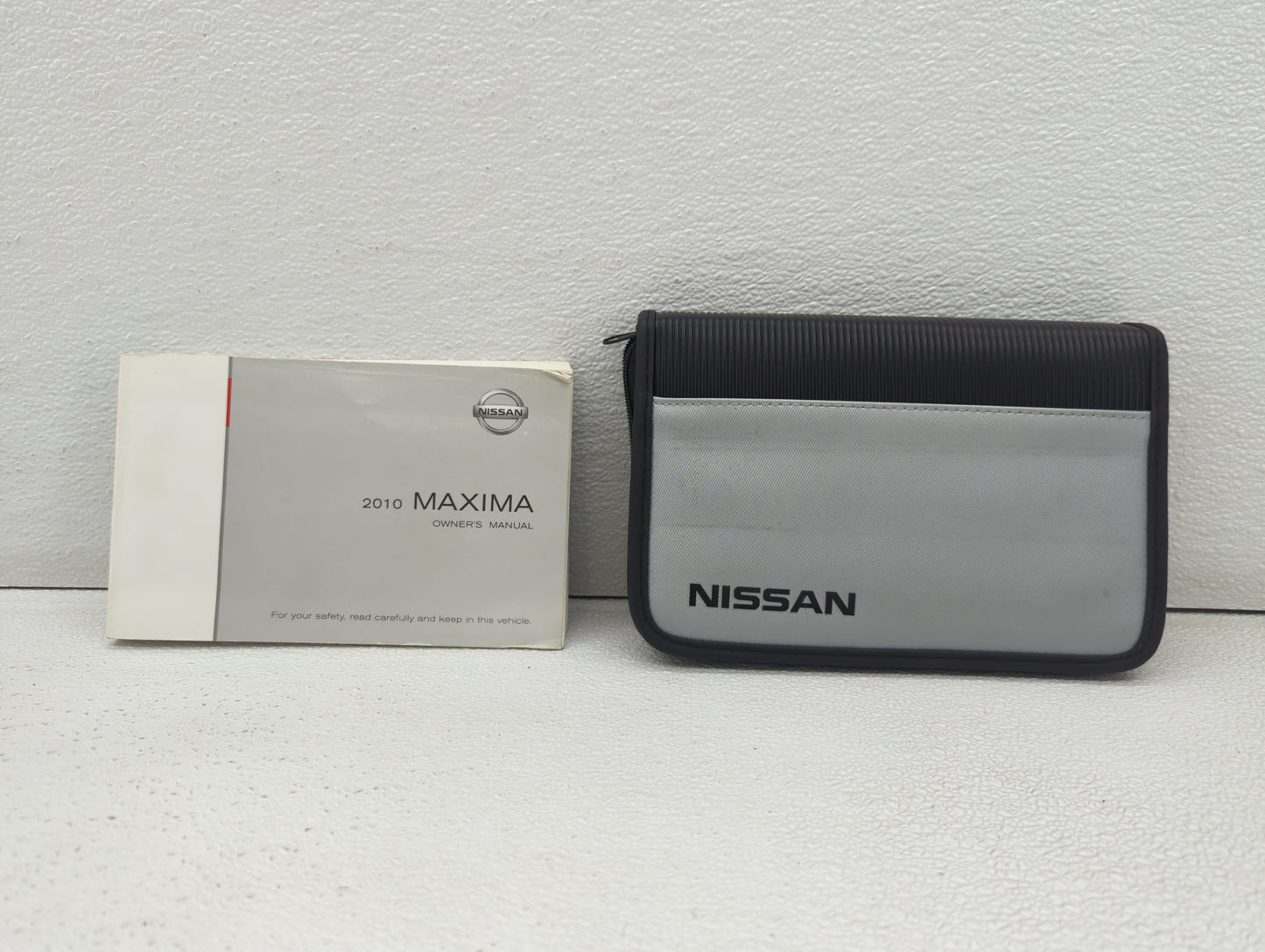 2010 Nissan Maxima Owners Manual Book Guide OEM Used Auto Parts - Oemusedautoparts1.com