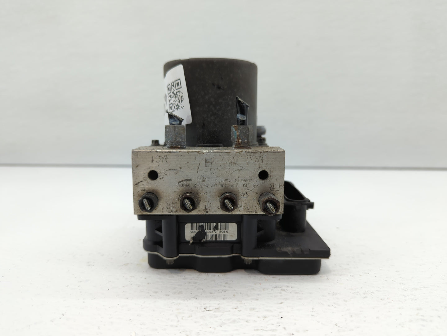 2009-2010 Nissan Maxima ABS Pump Control Module Replacement P/N:476609N00C 47660 9N00C Fits Fits 2009 2010 OEM Used Auto Par