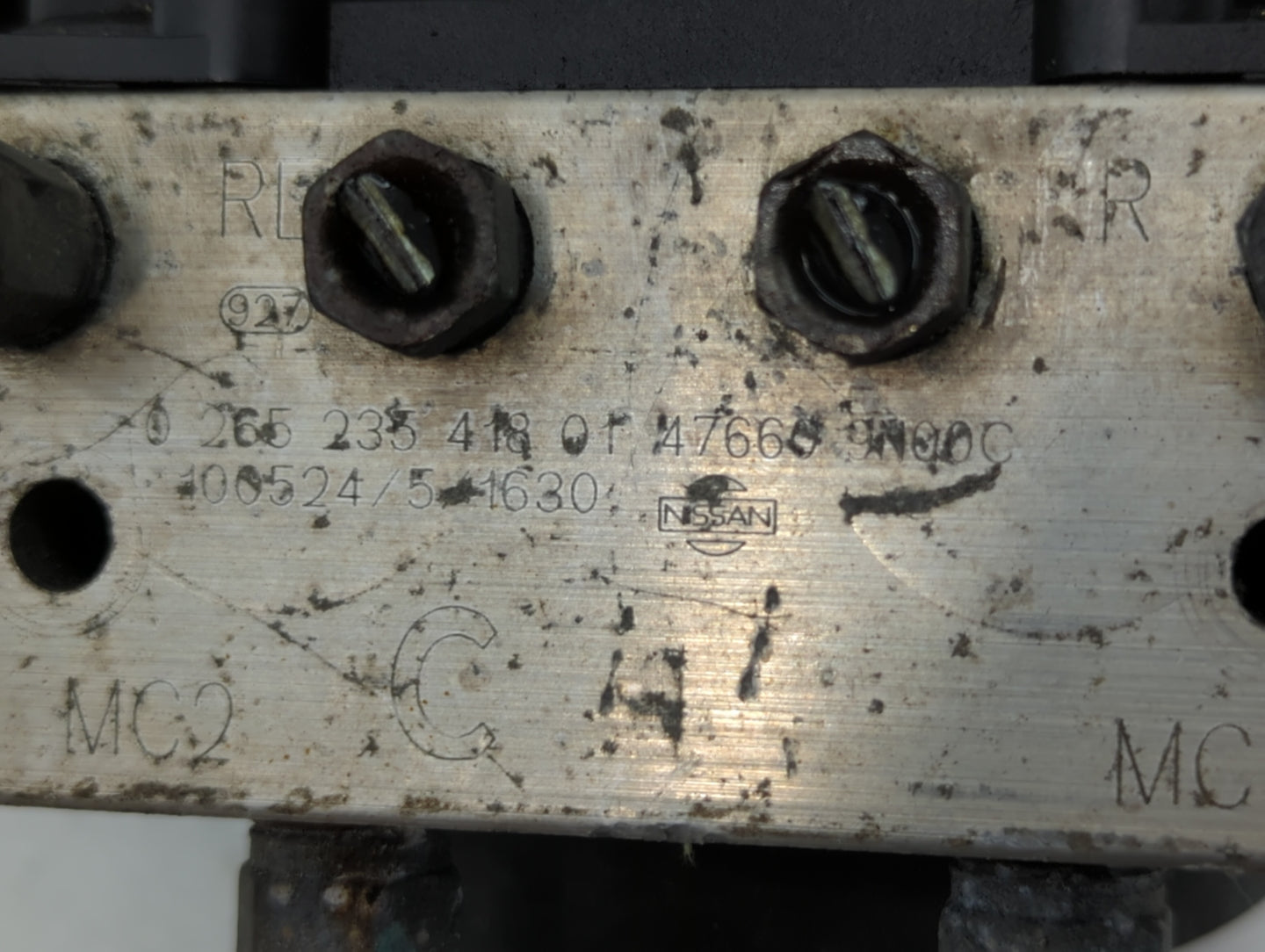 2009-2010 Nissan Maxima ABS Pump Control Module Replacement P/N:476609N00C 47660 9N00C Fits Fits 2009 2010 OEM Used Auto Par