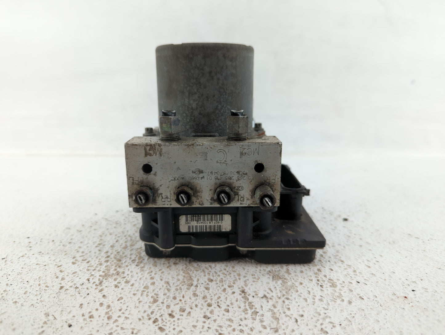 2009-2010 Nissan Maxima ABS Pump Control Module Replacement P/N:47660 9N00C 476609N00C Fits Fits 2009 2010 OEM Used Auto Par