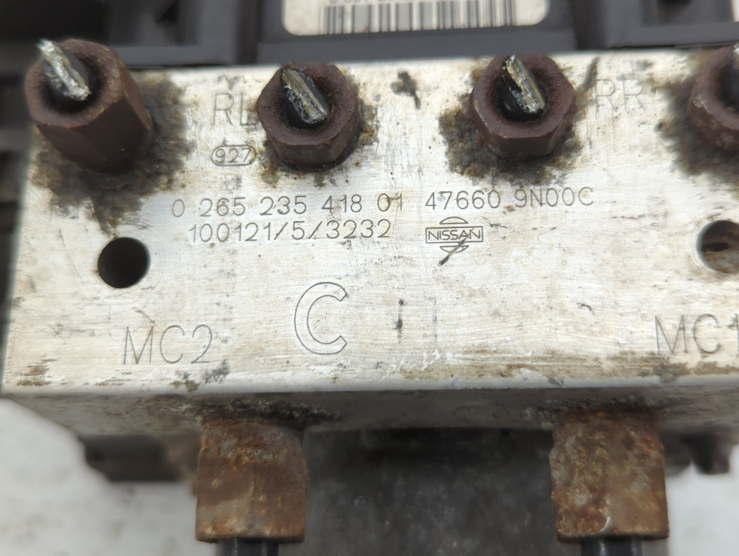 2009-2010 Nissan Maxima ABS Pump Control Module Replacement P/N:47660 9N00C 476609N00C Fits Fits 2009 2010 OEM Used Auto Par