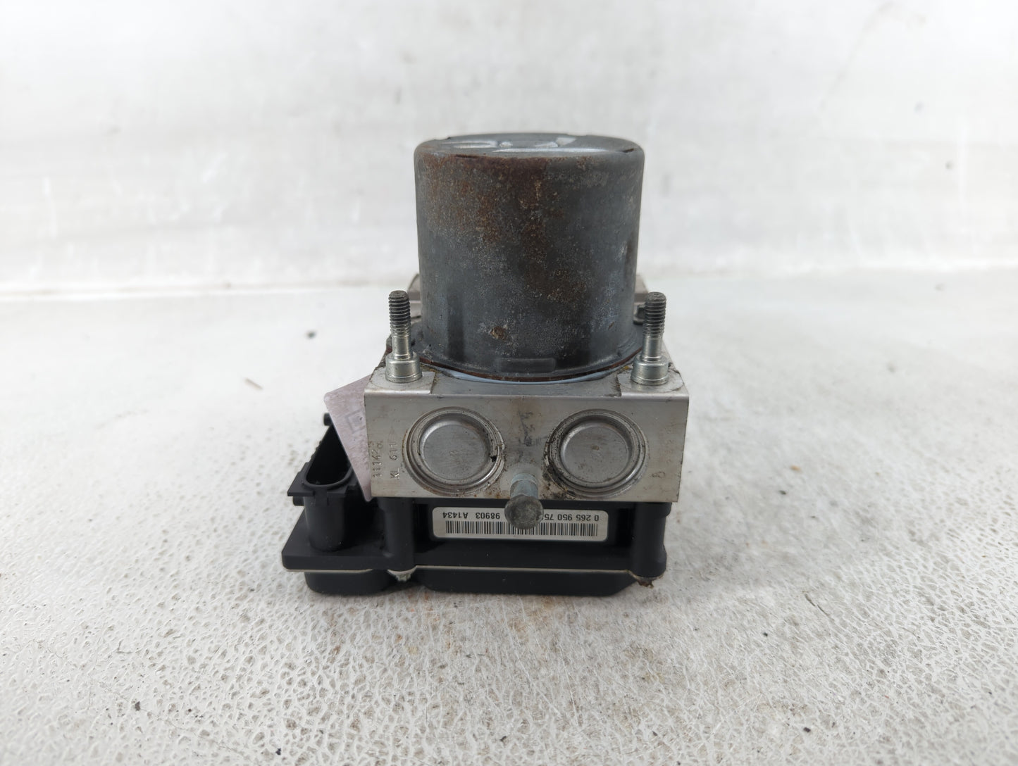 2009-2010 Nissan Maxima ABS Pump Control Module Replacement P/N:47060-9N00C Fits Fits 2009 2010 OEM Used Auto Parts - Oemuse