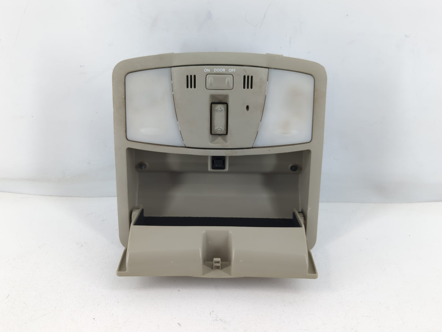 2010 Nissan Maxima Overhead Roof Console - Oemusedautoparts1.com