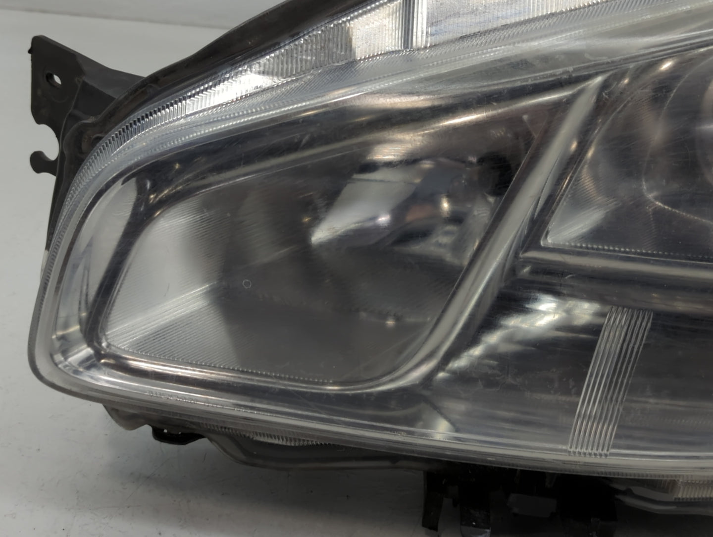 2009-2014 Nissan Maxima Driver Left Oem Head Light Headlight Lamp - Oemusedautoparts1.com