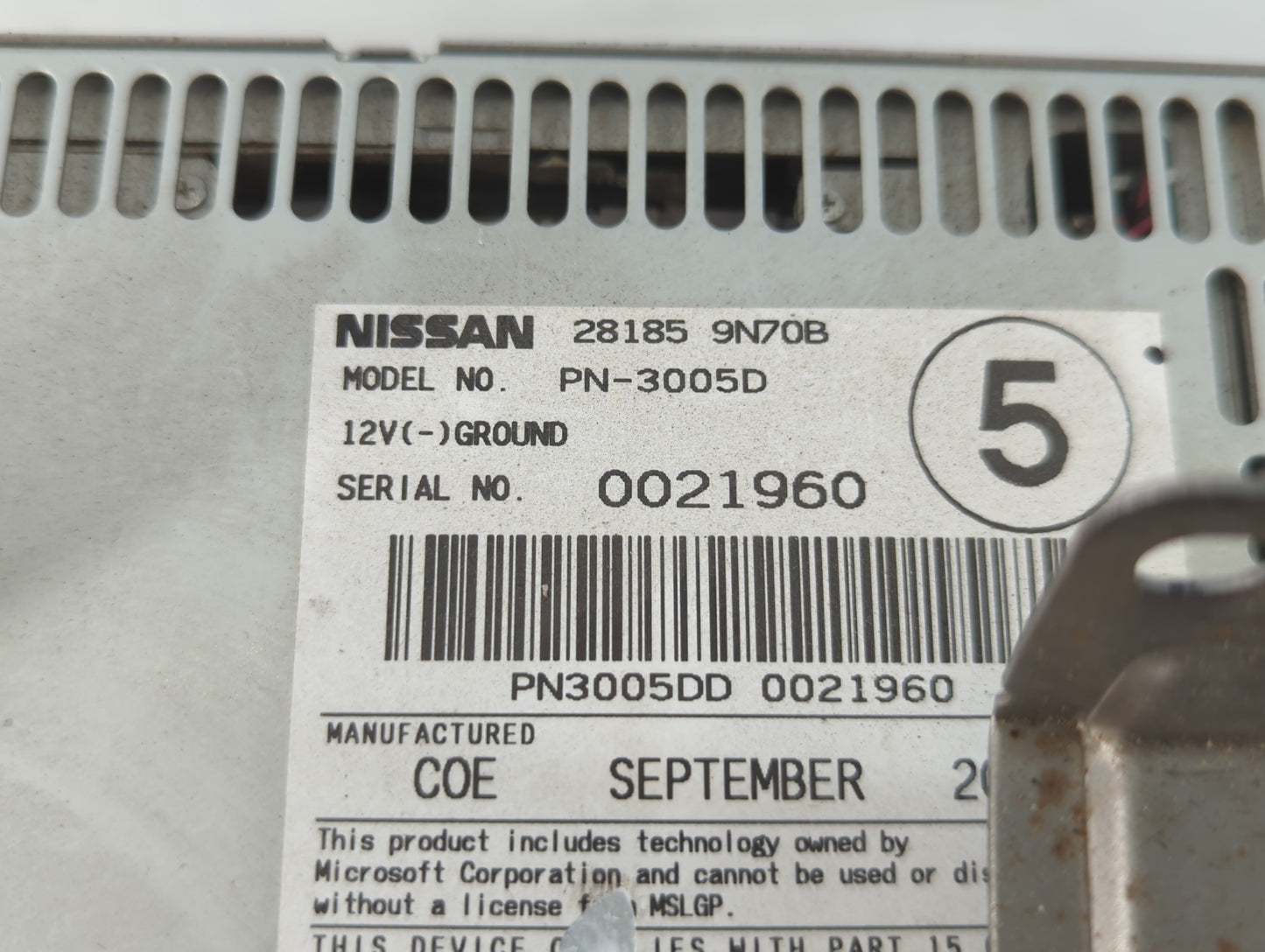 2010 Nissan Maxima Radio AM FM Cd Player Receiver Replacement P/N:28185 9N70B 210450, F 9N00B Fits OEM Used Auto Parts - Oem