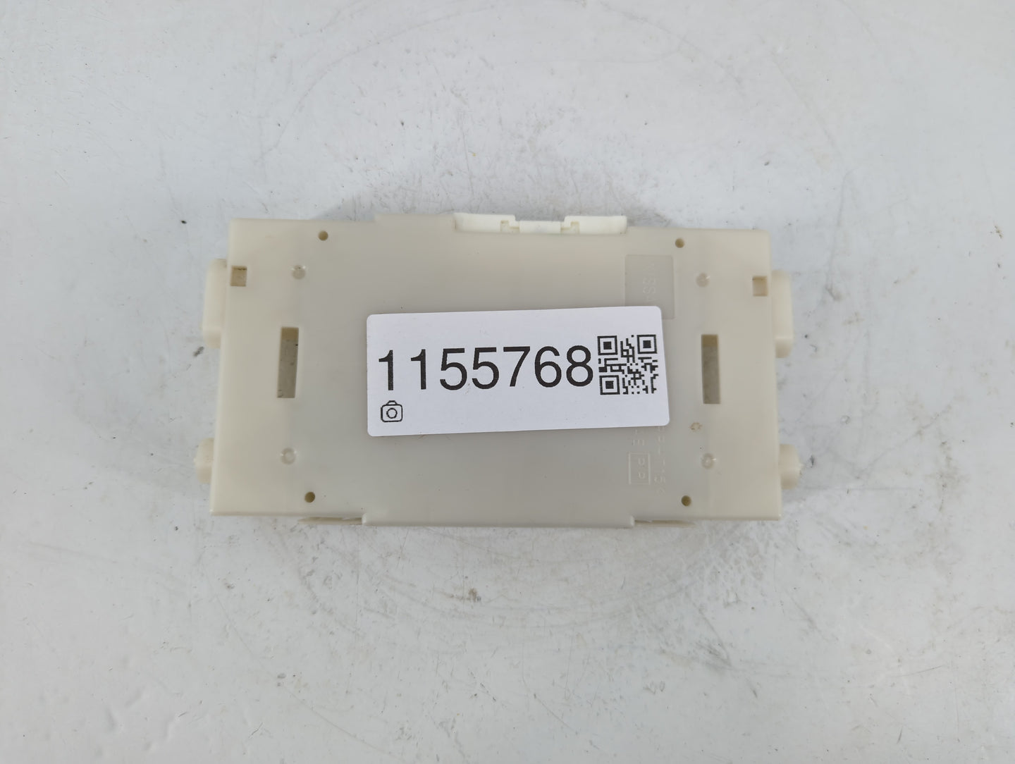 2010-2014 Nissan Murano Temperature Control Module 27760 1aa1e - Oemusedautoparts1.com