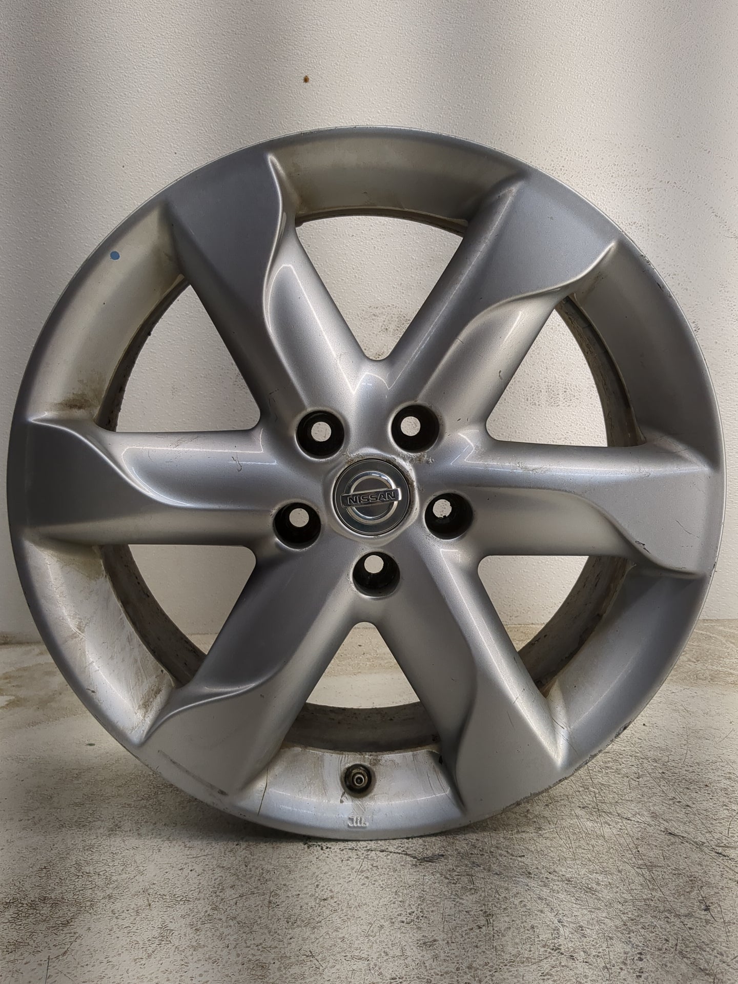 2009-2010 Nissan Murano Oem Wheel Rim - Oemusedautoparts1.com