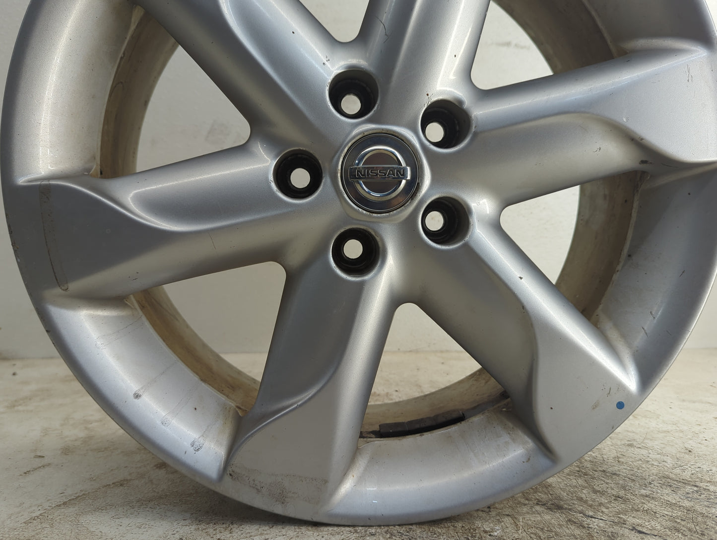2009-2010 Nissan Murano Oem Wheel Rim - Oemusedautoparts1.com
