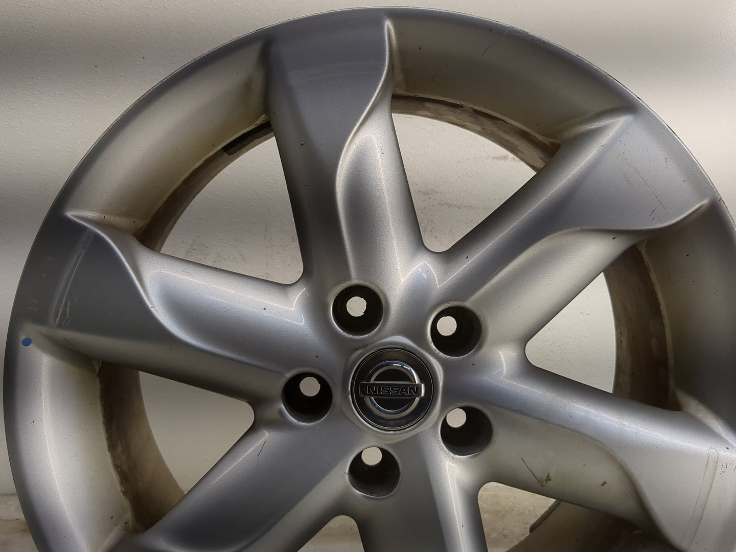 2009-2010 Nissan Murano Oem Wheel Rim - Oemusedautoparts1.com