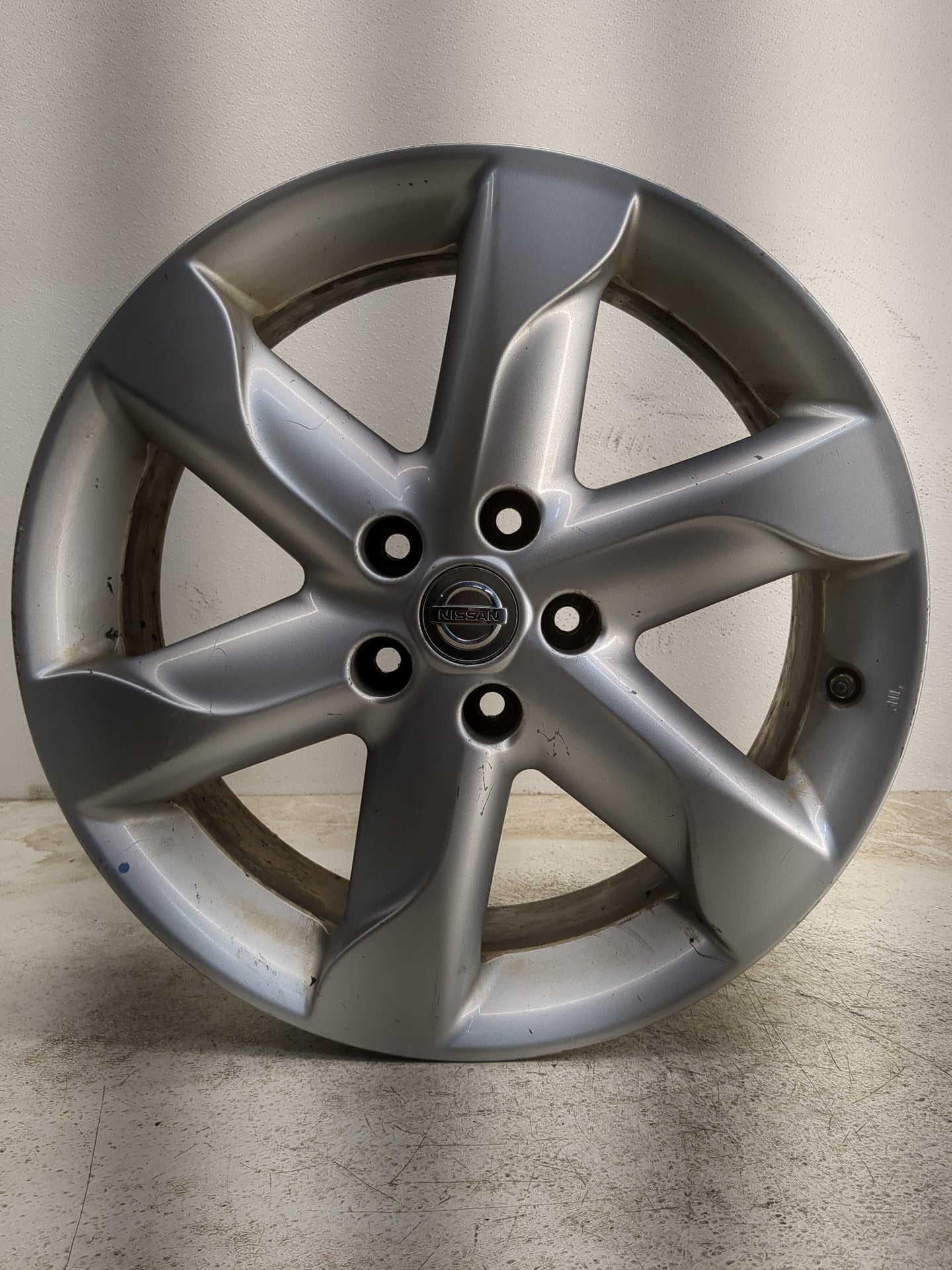 2009-2010 Nissan Murano Oem Wheel Rim - Oemusedautoparts1.com