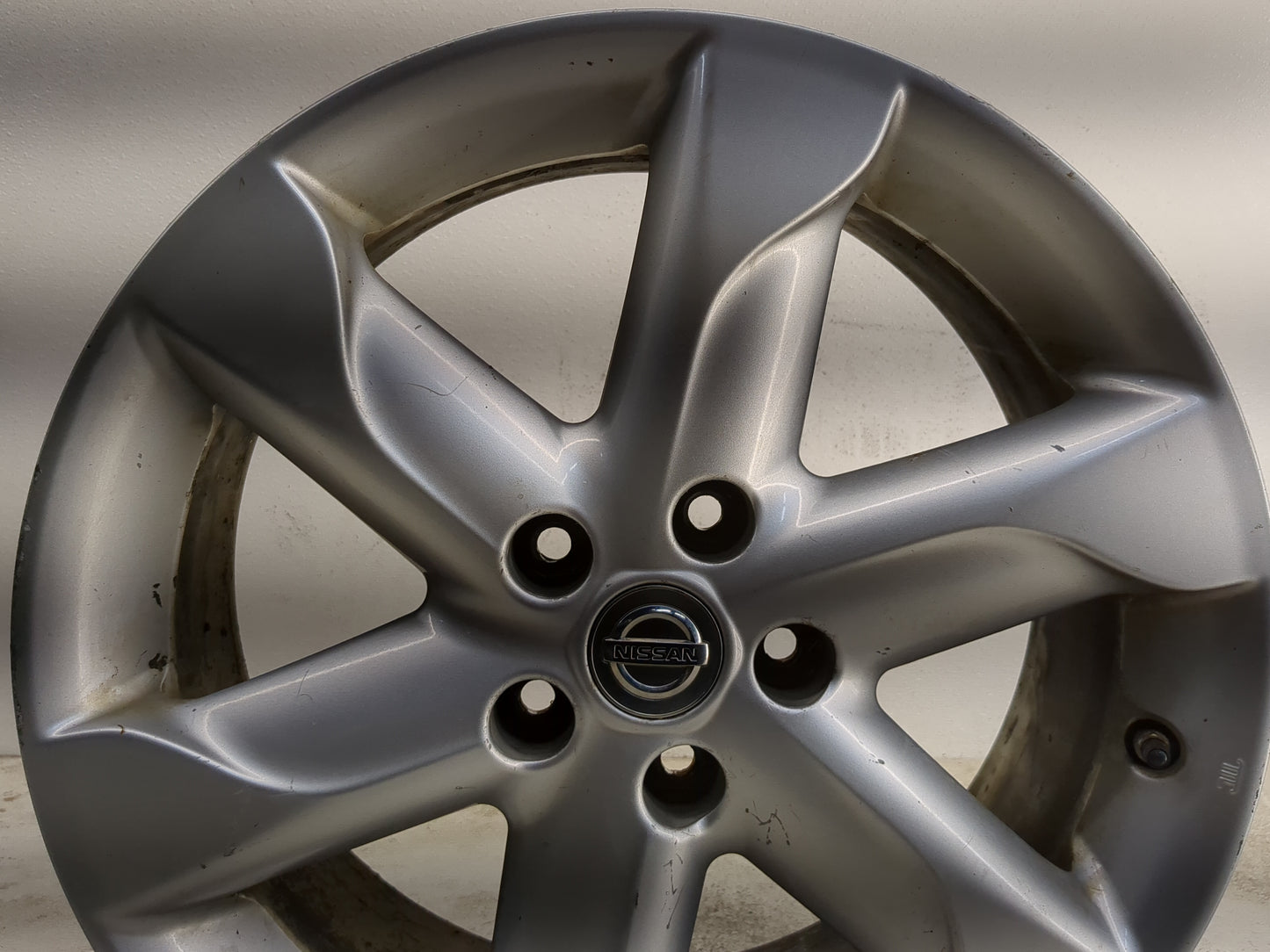 2009-2010 Nissan Murano Oem Wheel Rim - Oemusedautoparts1.com