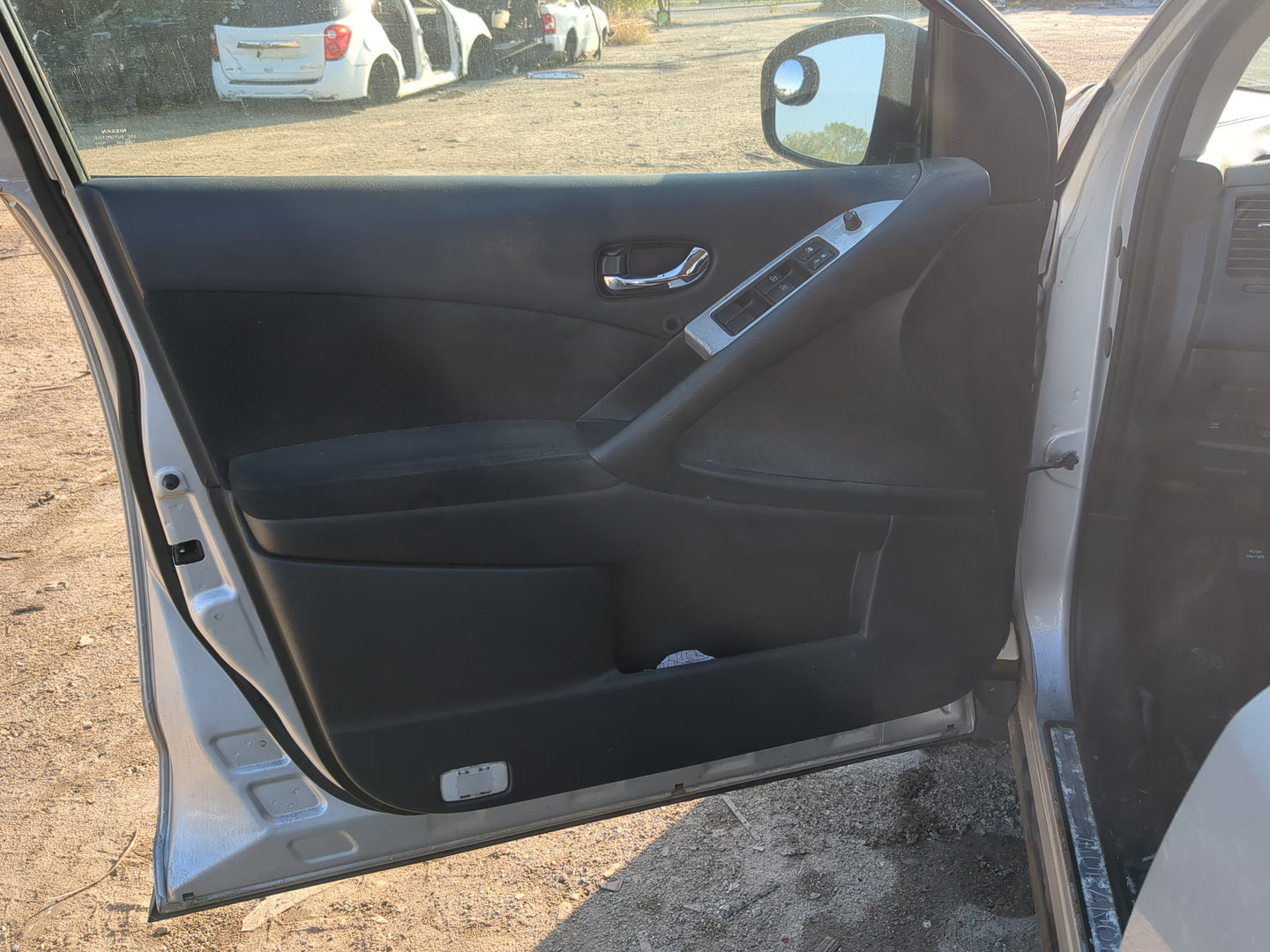 2010 Nissan Murano Front Left Driver Interior Door Panel Trim - Oemusedautoparts1.com